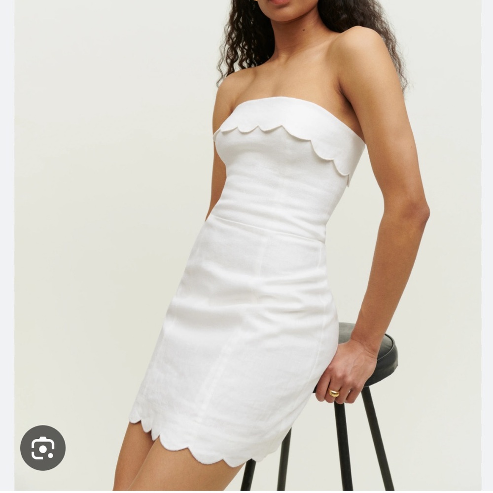 Reformation White Strapless Scallop Hem Mini Dress - size 4
